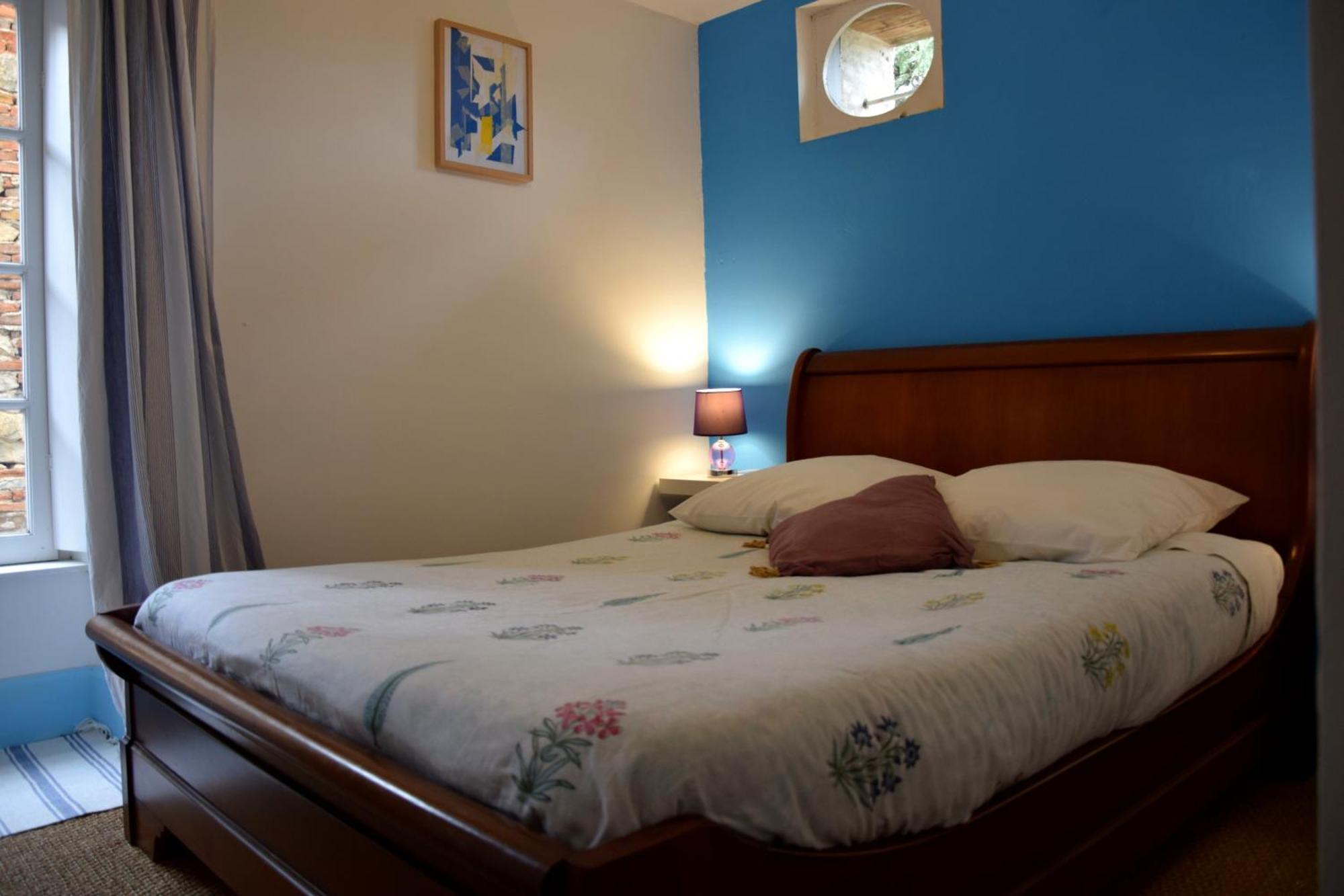 サン・タントナン Le Jardin Secret Bed & Breakfast エクステリア 写真